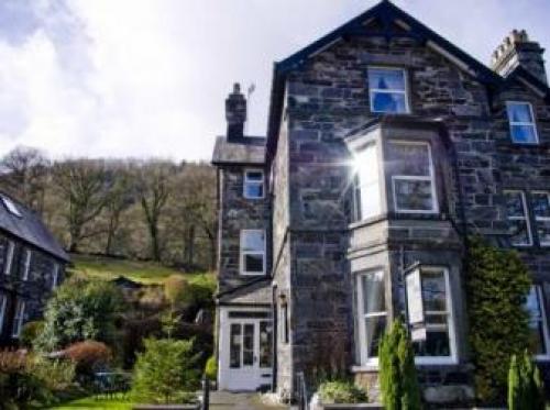 Mary's Court Guest House - Mairlys, Betws y Coed, 