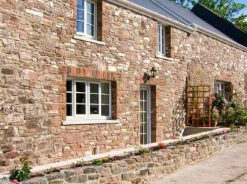 Hills Farm B&b Laugharne, Laugharne, 
