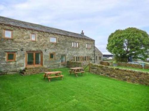 Upper Peaks Barn, Marsden, 