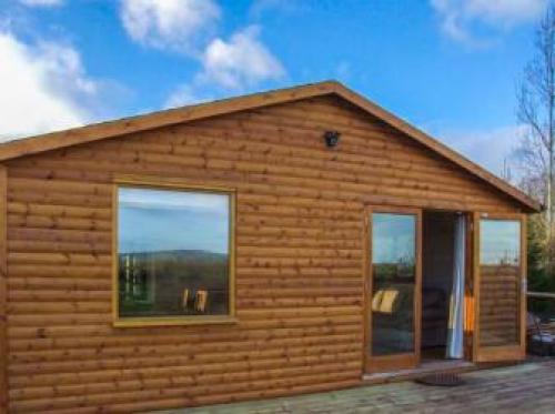 Log Cabin At Furlongs Farm, Twyning, 