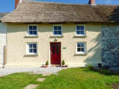 Cornish Thatched Cottage, Redruth, 
