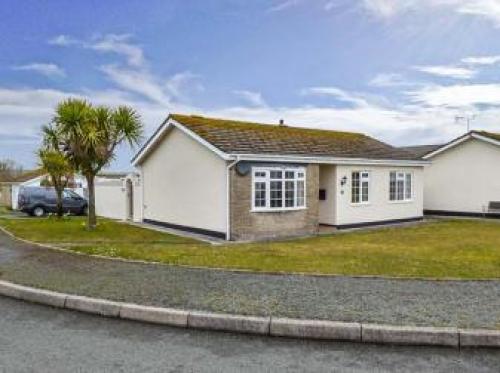 10 St. Nicholas Crescent, Tenby, 