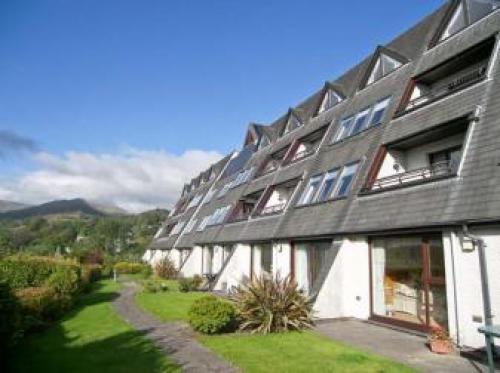 16 Brathay, Ambleside, 