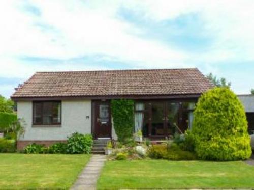 Isla Cottage, Blairgowrie, 