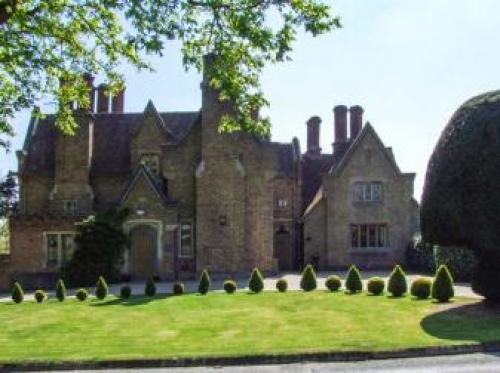 The Lodge, Evesham, Harvington, 
