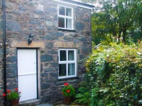 1 Penygroes, Capel Garmon, 
