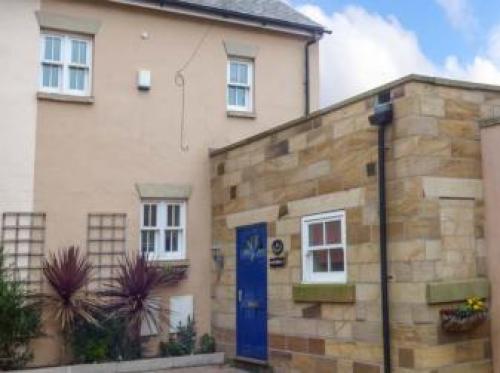 Oystercatcher Cottage, Whitby, 