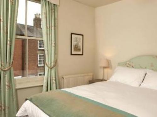 Lion House, Ashbourne, 