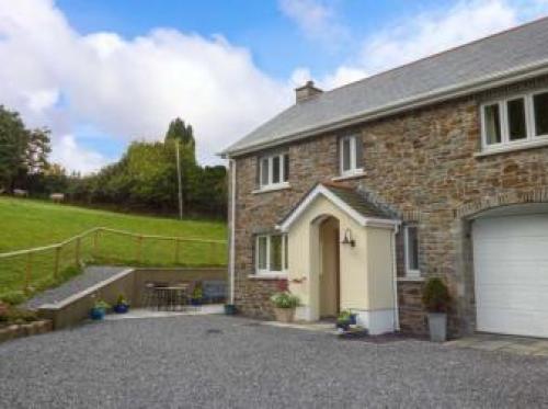 Penallt-isaf, Ty Castell, 