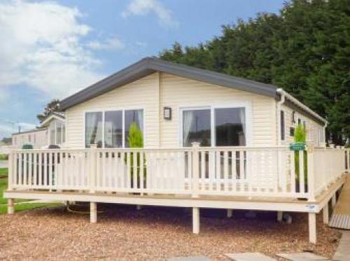Cayton Pines, Scarborough, 