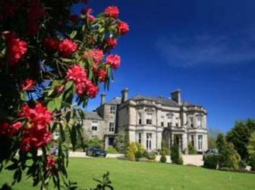 Tre-ysgawen Hall & Spa, Llanerchymedd, 