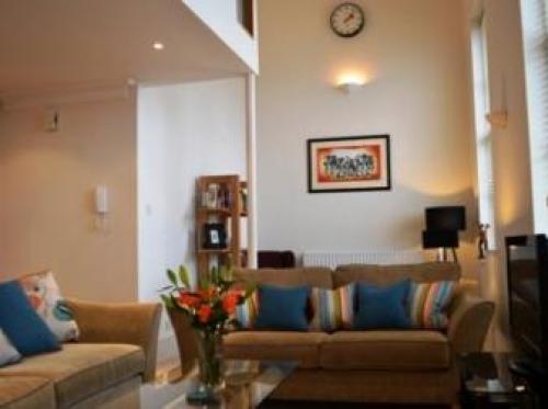 Town Or Country - Canute Studio, Southampton, 