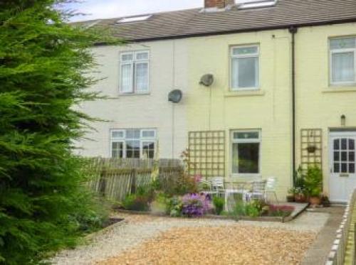 Pebble Cottage, Saltburn-by-the-sea, Staithes, 