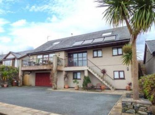 Cae Cerrig, Llanbedr, 