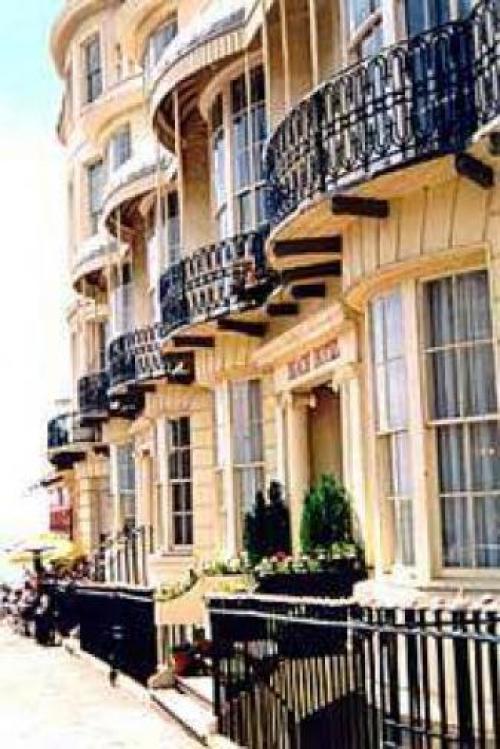 The Beach Hotel, Brighton, 