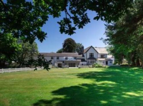 Llechwen Hall, Pontypridd, 