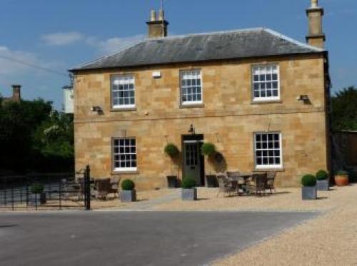 Sundial Cottage, Honeybourne, 