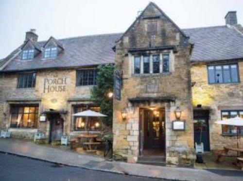 Cotswold Garden Tea Rooms, Stow On The Wold, 