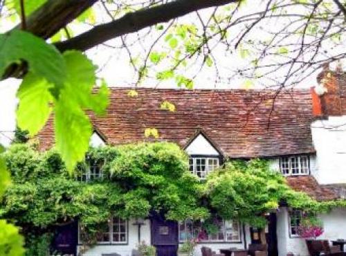 Bull Inn, Charvil, 