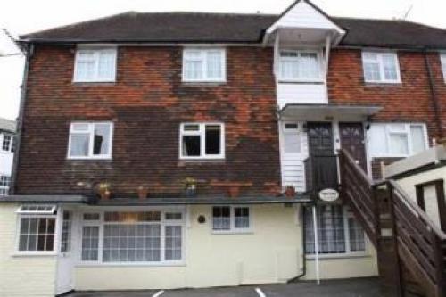 Robertsbridge Retreat At Cornhill Luxury Self Catering Apartments, Robertsbridge, 