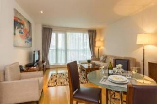 Circus Apartments By Bridgestreet, Canary Wharf, 