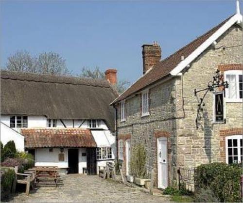 Compasses Inn, Tisbury, 