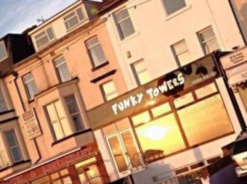 Adelphi Holiday Flats, Blackpool, 