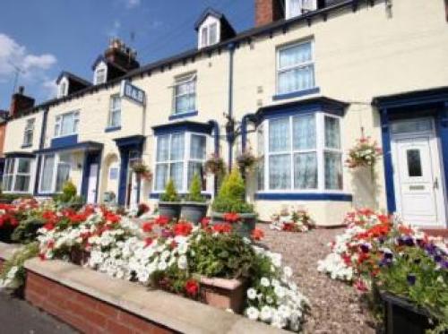 Meadows Way Guest House, Uttoxeter, 