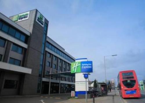 Holiday Inn Express London Heathrow T5, An Ihg Hotel, Colnbrook, 